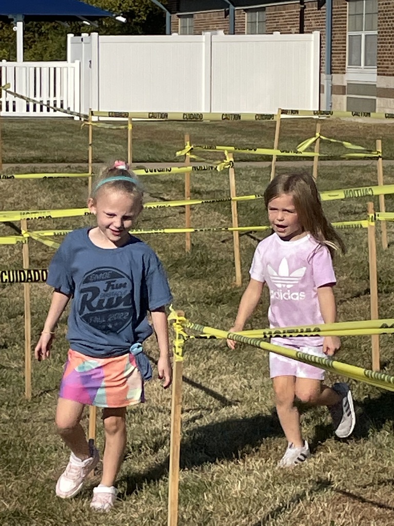 Kindergarten Maze Obstacle